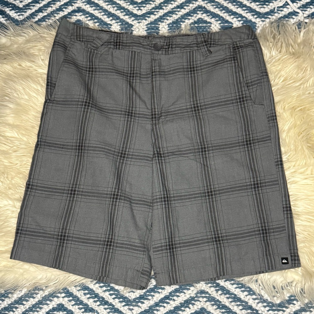 Quiksilver- plans casual shorts